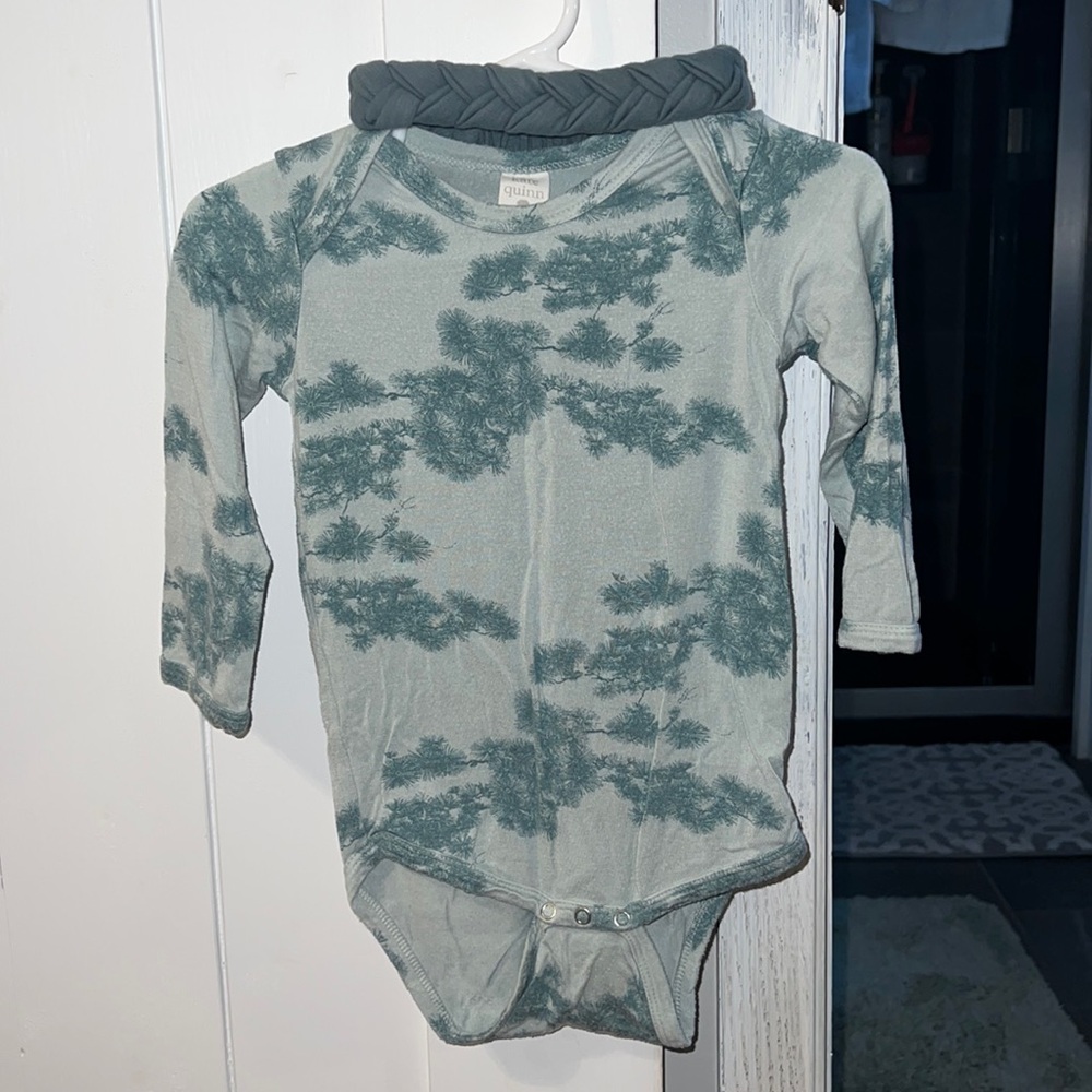 Kate Quinn japanese pine long sleeve lap neck bodysuit & braided headband bundle